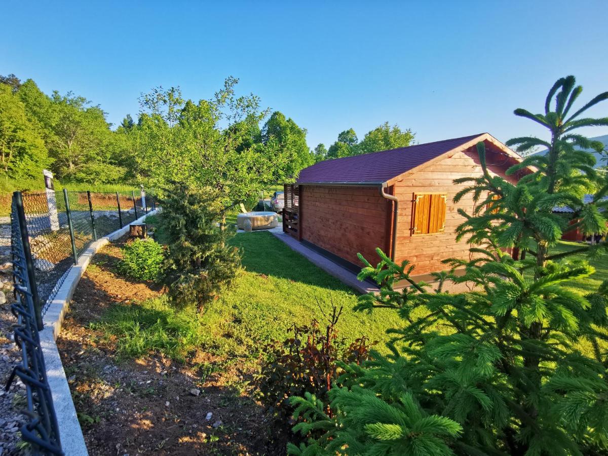 Cottage La Sierra With Jacuzzi Кореница Екстериор снимка