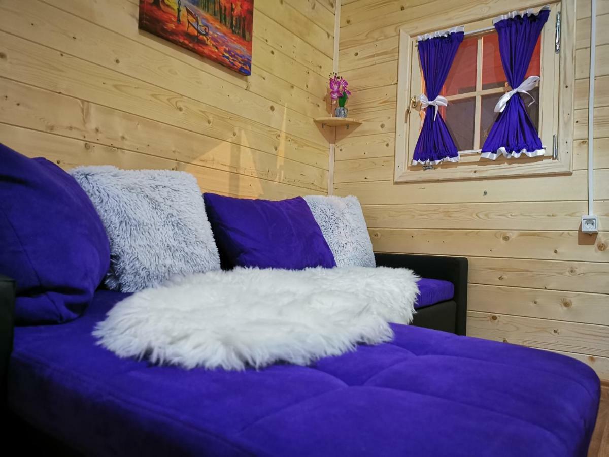 Cottage La Sierra With Jacuzzi Кореница Екстериор снимка